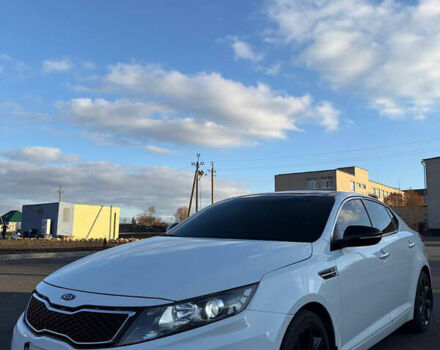 Белый Киа Оптима, объемом двигателя 2 л и пробегом 125 тыс. км за 9400 $, фото 4 на Automoto.ua