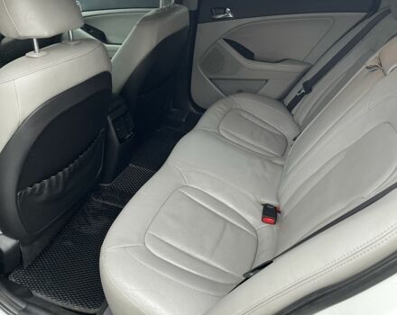 Белый Киа Оптима, объемом двигателя 2.4 л и пробегом 215 тыс. км за 9200 $, фото 18 на Automoto.ua