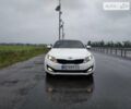 Білий Кіа Оптіма, об'ємом двигуна 2.4 л та пробігом 146 тис. км за 8500 $, фото 4 на Automoto.ua