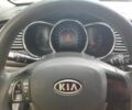 Білий Кіа Оптіма, об'ємом двигуна 2 л та пробігом 172 тис. км за 7200 $, фото 8 на Automoto.ua
