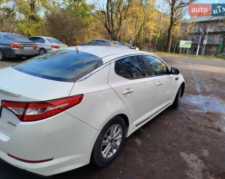Белый Киа Оптима, объемом двигателя 2.36 л и пробегом 137 тыс. км за 8200 $, фото 7 на Automoto.ua