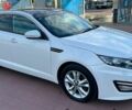 Белый Киа Оптима, объемом двигателя 1.69 л и пробегом 245 тыс. км за 9600 $, фото 29 на Automoto.ua