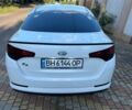 Белый Киа Оптима, объемом двигателя 2 л и пробегом 365 тыс. км за 7800 $, фото 9 на Automoto.ua