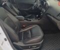 Білий Кіа Оптіма, об'ємом двигуна 2 л та пробігом 161 тис. км за 8994 $, фото 5 на Automoto.ua