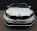 Белый Киа Оптима, объемом двигателя 2 л и пробегом 85 тыс. км за 10000 $, фото 3 на Automoto.ua