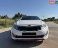 Киа Оптима 2012 в Коростене на Automoto.ua Белый Киа Оптима, объемом двигателя 2.4 л и пробегом 300 тыс. км за 8499 $, фото 1 на Automoto.ua