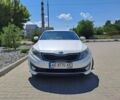 Білий Кіа Оптіма, об'ємом двигуна 2.4 л та пробігом 225 тис. км за 9700 $, фото 1 на Automoto.ua