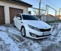 Белый Киа Оптима, объемом двигателя 2 л и пробегом 223 тыс. км за 8500 $, фото 2 на Automoto.ua