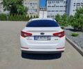Білий Кіа Оптіма, об'ємом двигуна 2.4 л та пробігом 225 тис. км за 9700 $, фото 5 на Automoto.ua