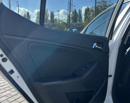 Белый Киа Оптима, объемом двигателя 2 л и пробегом 219 тыс. км за 9500 $, фото 7 на Automoto.ua
