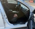 Белый Киа Оптима, объемом двигателя 2 л и пробегом 210 тыс. км за 9600 $, фото 8 на Automoto.ua