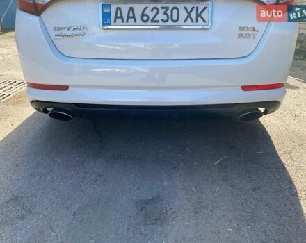 Белый Киа Оптима, объемом двигателя 2 л и пробегом 95 тыс. км за 11500 $, фото 10 на Automoto.ua