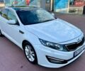 Белый Киа Оптима, объемом двигателя 1.69 л и пробегом 245 тыс. км за 9600 $, фото 31 на Automoto.ua