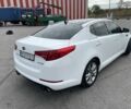 Білий Кіа Оптіма, об'ємом двигуна 2.4 л та пробігом 300 тис. км за 10500 $, фото 3 на Automoto.ua