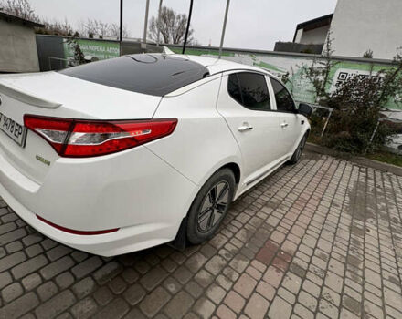 Белый Киа Оптима, объемом двигателя 2.36 л и пробегом 272 тыс. км за 9199 $, фото 6 на Automoto.ua