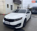 Белый Киа Оптима, объемом двигателя 2.4 л и пробегом 302 тыс. км за 8500 $, фото 3 на Automoto.ua