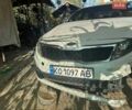 Белый Киа Оптима, объемом двигателя 1.7 л и пробегом 220 тыс. км за 5000 $, фото 1 на Automoto.ua