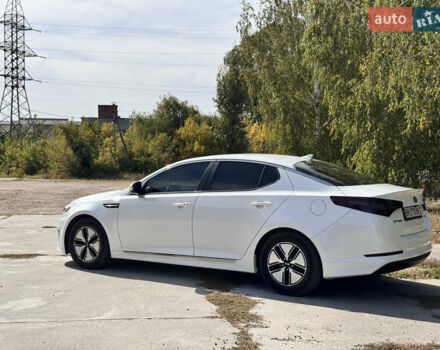 Белый Киа Оптима, объемом двигателя 2.4 л и пробегом 167 тыс. км за 9250 $, фото 5 на Automoto.ua