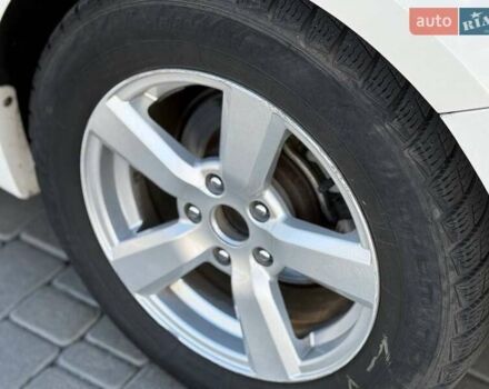 Білий Кіа Оптіма, об'ємом двигуна 2 л та пробігом 222 тис. км за 9440 $, фото 14 на Automoto.ua