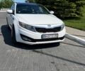 Білий Кіа Оптіма, об'ємом двигуна 2.36 л та пробігом 221 тис. км за 9300 $, фото 1 на Automoto.ua