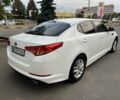 Белый Киа Оптима, объемом двигателя 2 л и пробегом 241 тыс. км за 9200 $, фото 9 на Automoto.ua