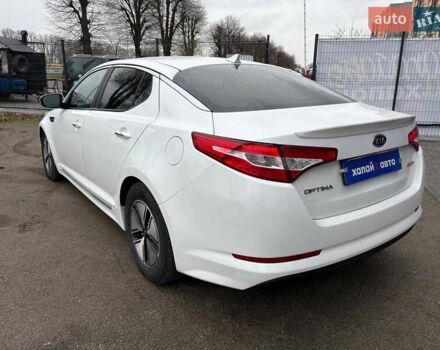 Белый Киа Оптима, объемом двигателя 2.36 л и пробегом 168 тыс. км за 9500 $, фото 6 на Automoto.ua