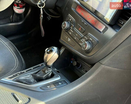 Білий Кіа Оптіма, об'ємом двигуна 2 л та пробігом 222 тис. км за 9440 $, фото 10 на Automoto.ua
