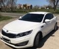Білий Кіа Оптіма, об'ємом двигуна 2 л та пробігом 49 тис. км за 14300 $, фото 9 на Automoto.ua
