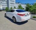 Білий Кіа Оптіма, об'ємом двигуна 2.4 л та пробігом 225 тис. км за 9700 $, фото 4 на Automoto.ua