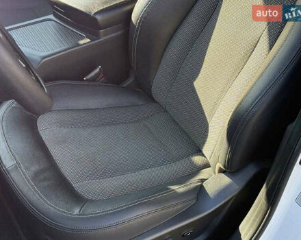 Білий Кіа Оптіма, об'ємом двигуна 2 л та пробігом 222 тис. км за 9440 $, фото 6 на Automoto.ua