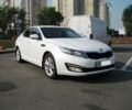 Белый Киа Оптима, объемом двигателя 1.7 л и пробегом 130 тыс. км за 12800 $, фото 3 на Automoto.ua