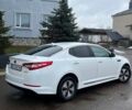 Белый Киа Оптима, объемом двигателя 2.36 л и пробегом 193 тыс. км за 8300 $, фото 5 на Automoto.ua