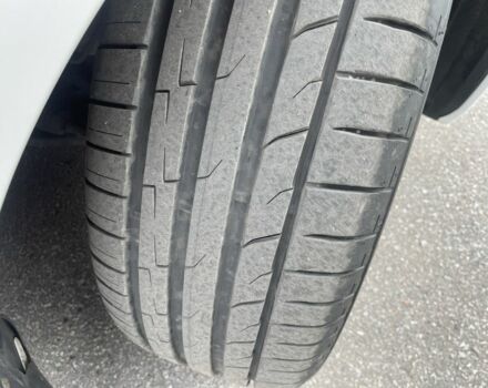 Білий Кіа Оптіма, об'ємом двигуна 2.4 л та пробігом 300 тис. км за 10500 $, фото 2 на Automoto.ua