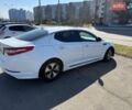 Білий Кіа Оптіма, об'ємом двигуна 2.36 л та пробігом 279 тис. км за 8500 $, фото 8 на Automoto.ua