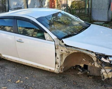 Белый Киа Оптима, объемом двигателя 2.36 л и пробегом 250 тыс. км за 7800 $, фото 4 на Automoto.ua