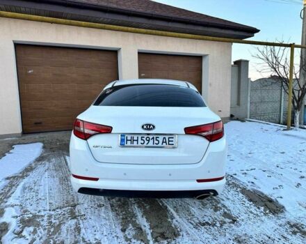 Белый Киа Оптима, объемом двигателя 2 л и пробегом 223 тыс. км за 8500 $, фото 4 на Automoto.ua