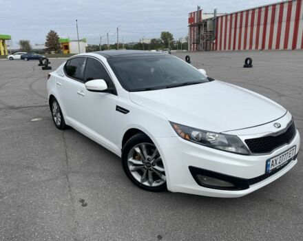 Білий Кіа Оптіма, об'ємом двигуна 2.4 л та пробігом 300 тис. км за 10500 $, фото 1 на Automoto.ua