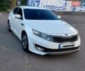 Киа Оптима 2013 в Киеве на Automoto.ua Белый Киа Оптима, объемом двигателя 2.36 л и пробегом 262 тыс. км за 11500 $, фото 2 на Automoto.ua
