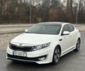 Белый Киа Оптима, объемом двигателя 2.36 л и пробегом 170 тыс. км за 9800 $, фото 4 на Automoto.ua