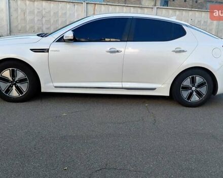 Киа Оптима 2013 в Киеве на Automoto.ua Белый Киа Оптима, объемом двигателя 2.36 л и пробегом 262 тыс. км за 11500 $, фото 7 на Automoto.ua