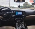 Білий Кіа Оптіма, об'ємом двигуна 2.36 л та пробігом 240 тис. км за 10500 $, фото 9 на Automoto.ua