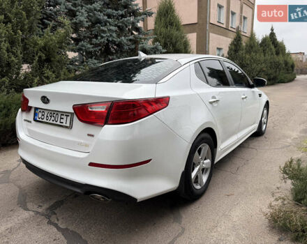 Белый Киа Оптима, объемом двигателя 2.4 л и пробегом 120 тыс. км за 8200 $, фото 2 на Automoto.ua