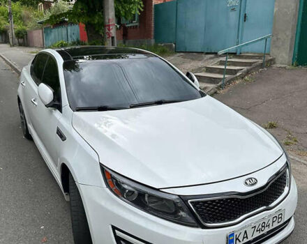 Белый Киа Оптима, объемом двигателя 2 л и пробегом 156 тыс. км за 12800 $, фото 2 на Automoto.ua