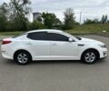 Белый Киа Оптима, объемом двигателя 2 л и пробегом 140 тыс. км за 7950 $, фото 5 на Automoto.ua