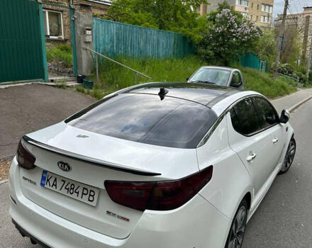 Белый Киа Оптима, объемом двигателя 2 л и пробегом 156 тыс. км за 12800 $, фото 4 на Automoto.ua