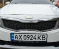 Білий Кіа Оптіма, об'ємом двигуна 2.36 л та пробігом 137 тис. км за 8700 $, фото 1 на Automoto.ua