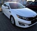 Білий Кіа Оптіма, об'ємом двигуна 2.4 л та пробігом 180 тис. км за 11000 $, фото 3 на Automoto.ua