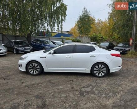 Белый Киа Оптима, объемом двигателя 2.36 л и пробегом 207 тыс. км за 8900 $, фото 8 на Automoto.ua