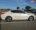 Белый Киа Оптима, объемом двигателя 2.4 л и пробегом 142 тыс. км за 10484 $, фото 7 на Automoto.ua