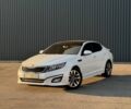 Белый Киа Оптима, объемом двигателя 2 л и пробегом 280 тыс. км за 9500 $, фото 2 на Automoto.ua